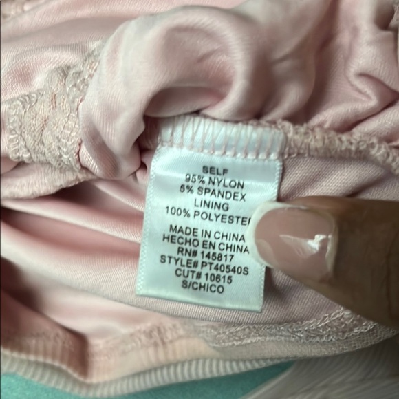 Pink Off the Shoulder Puff Sleeve Blouse from edge 💕😍so romantic - Picture 2 of 4